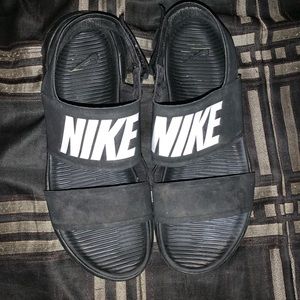 nike sandals